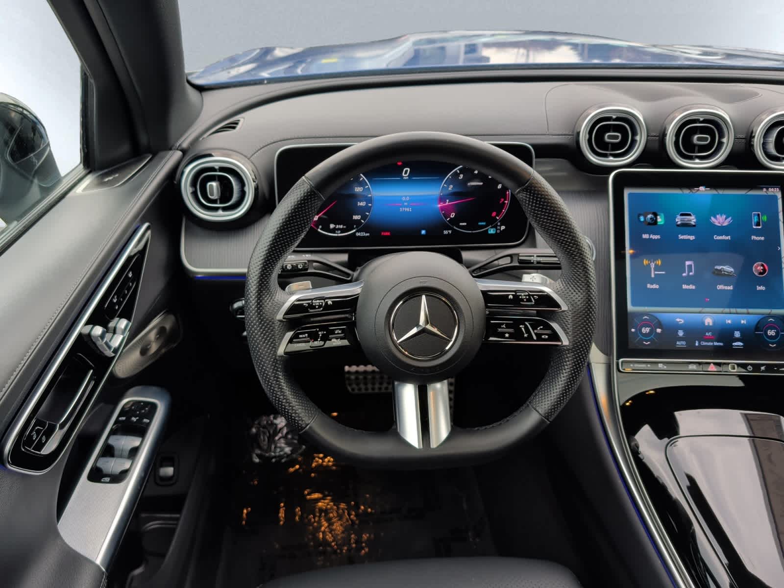 used 2023 Mercedes-Benz GLC 300 car, priced at $39,998