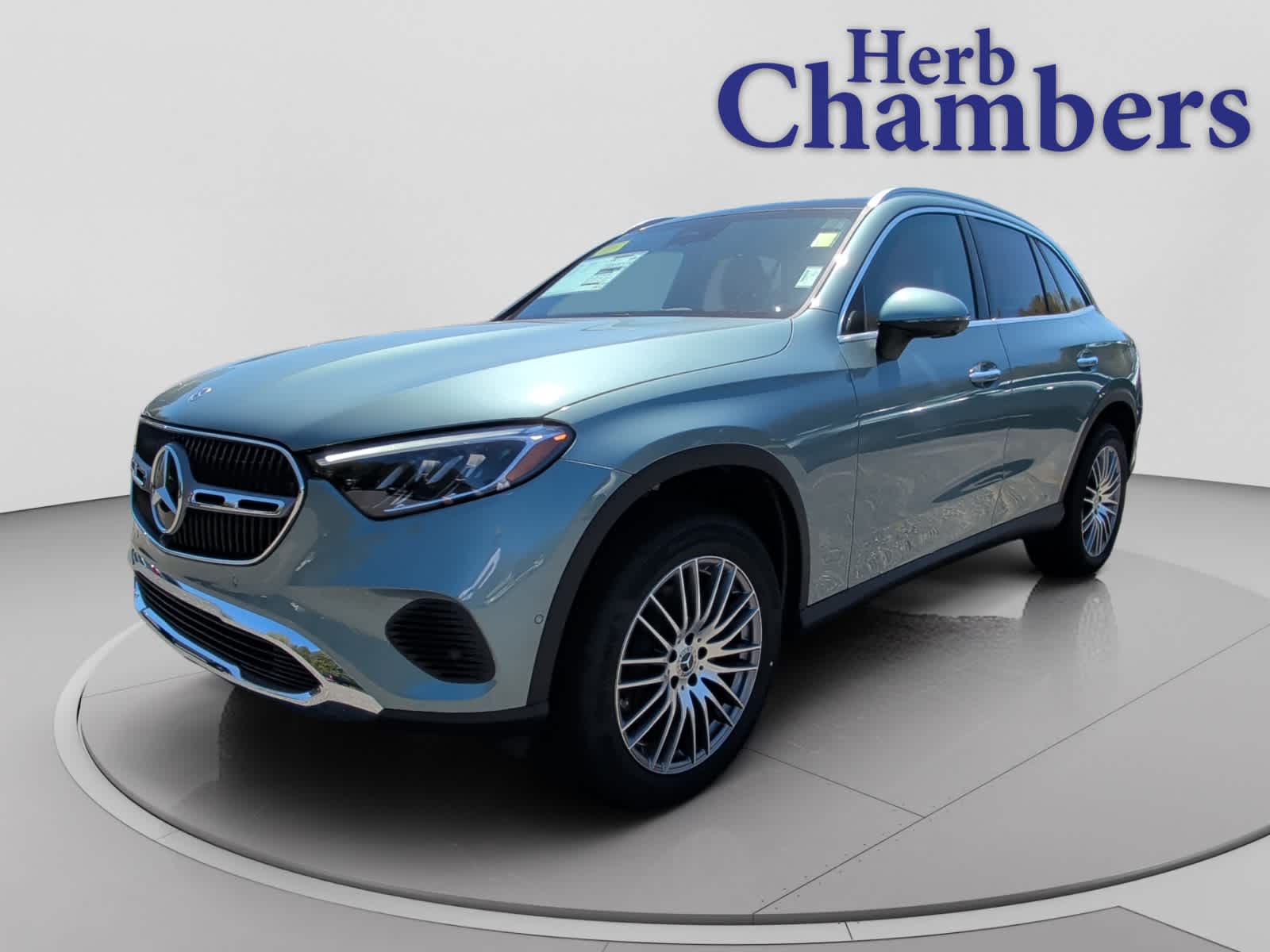 new 2026 Mercedes-Benz GLC 300 car