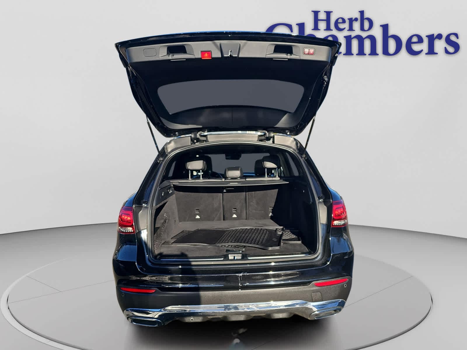 used 2020 Mercedes-Benz GLC 300 car, priced at $18,988