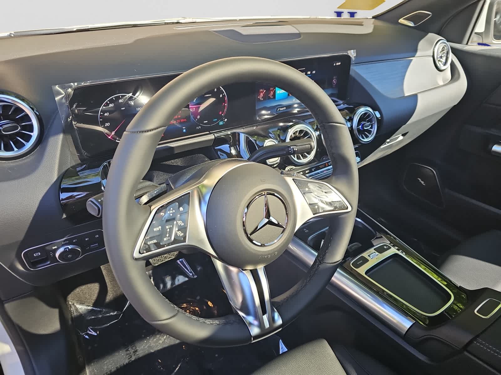 new 2026 Mercedes-Benz GLA 250 car