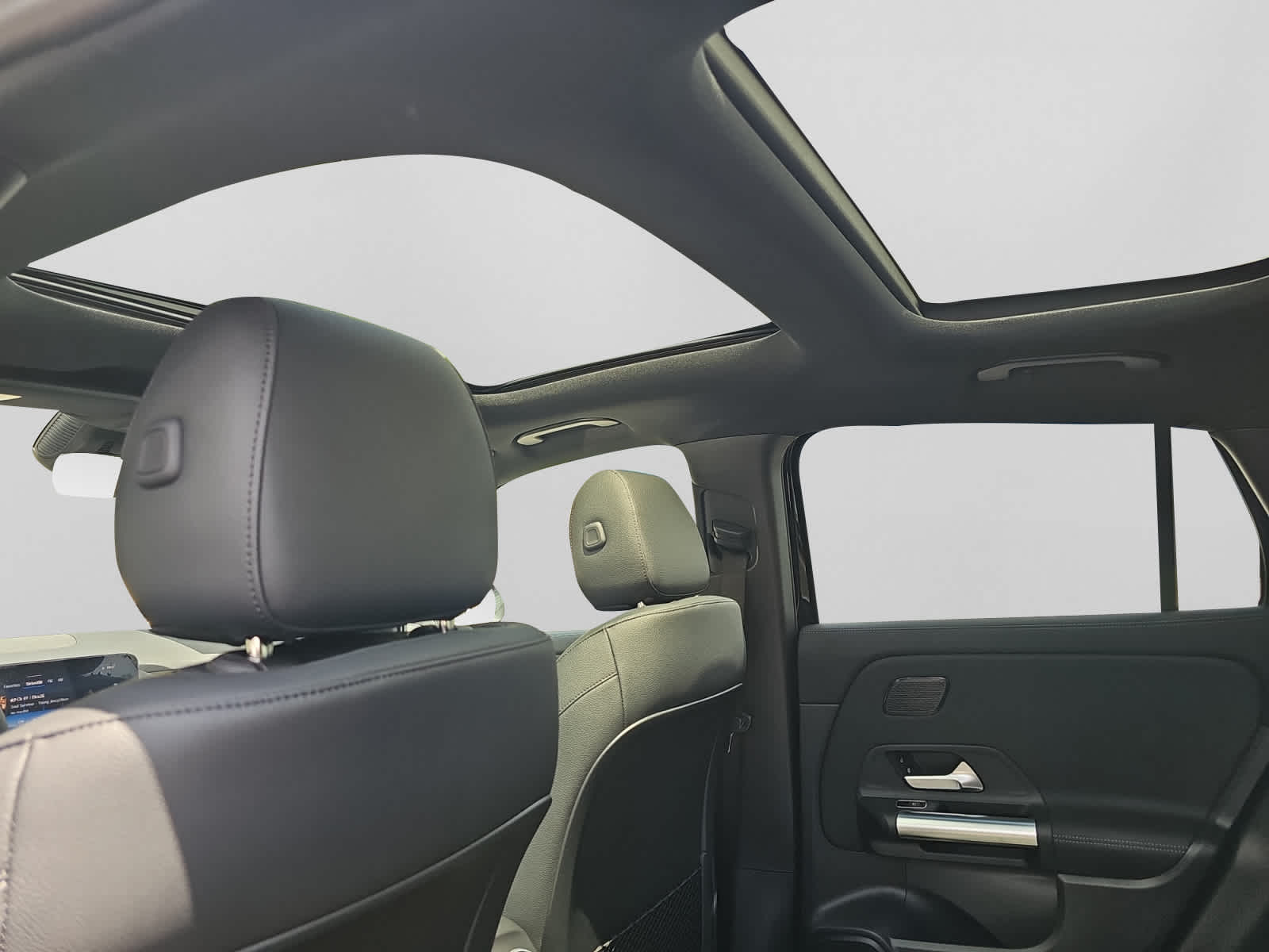 new 2026 Mercedes-Benz GLA 250 car