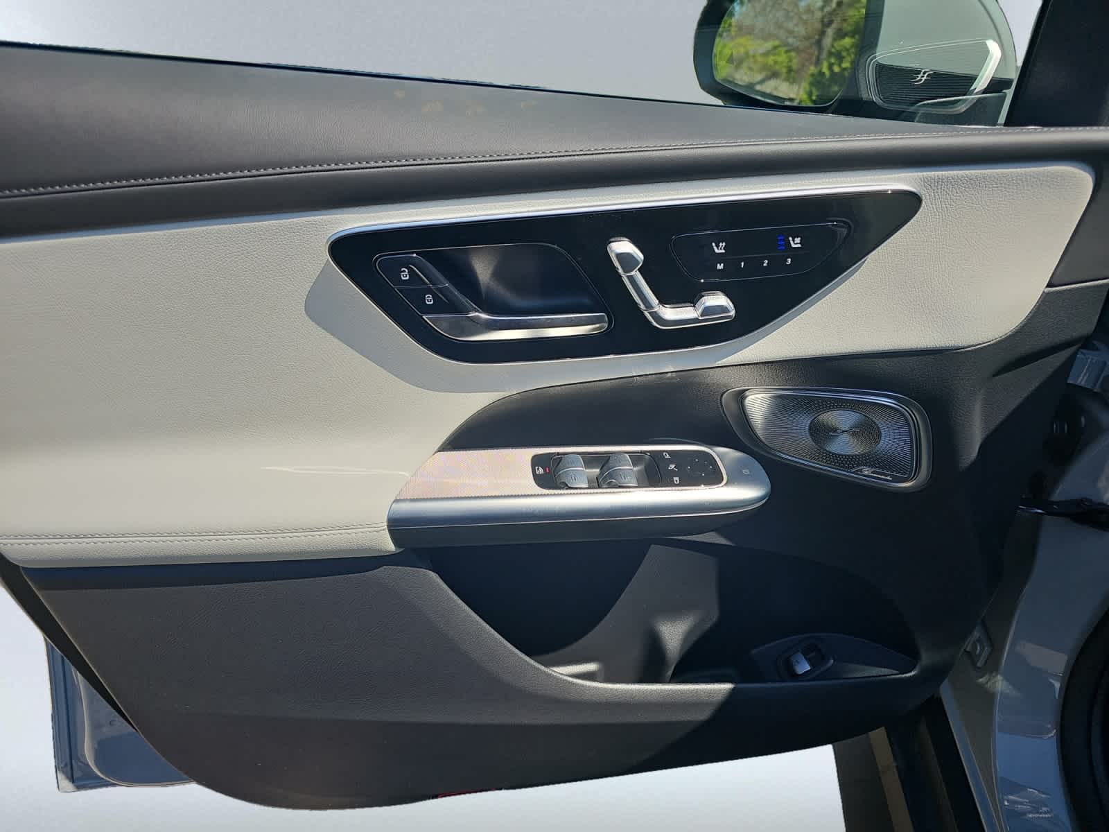 new 2026 Mercedes-Benz GLC 300 car