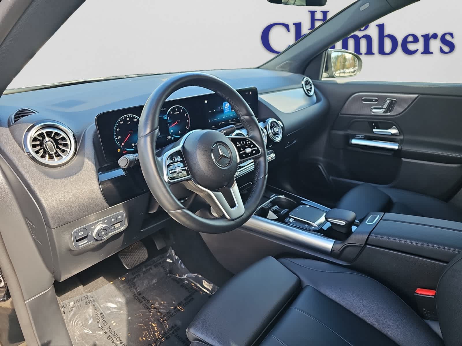 used 2022 Mercedes-Benz GLA 250 car, priced at $27,998