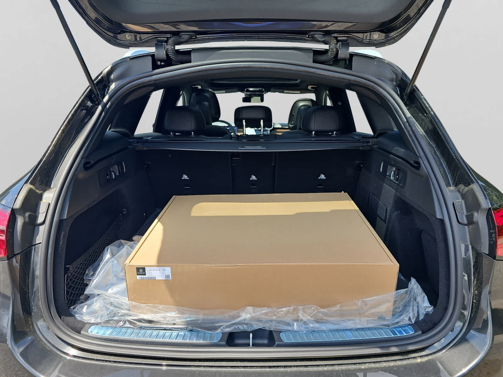 new 2026 Mercedes-Benz GLC 300 car
