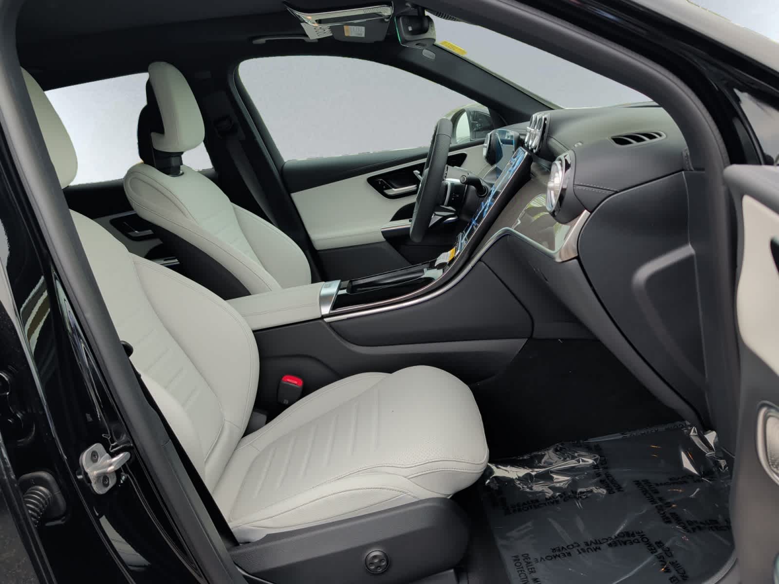 new 2026 Mercedes-Benz GLC 300 car