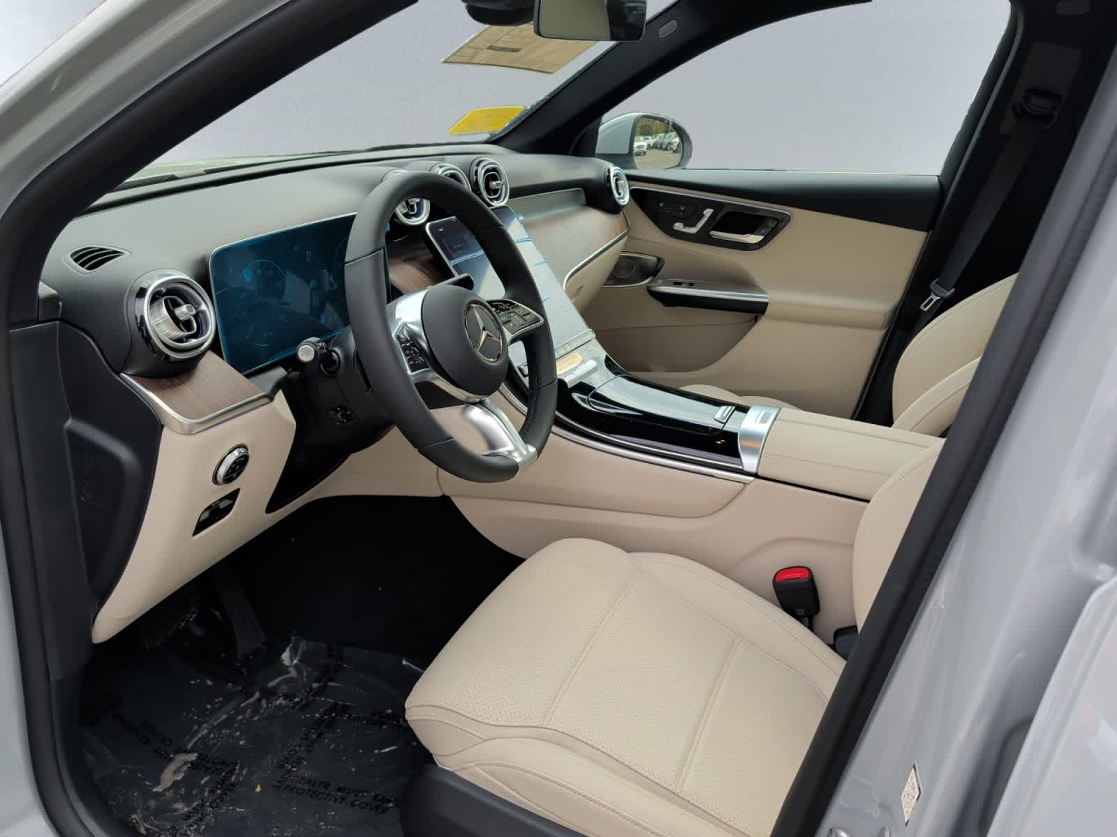 new 2026 Mercedes-Benz GLC 300 car