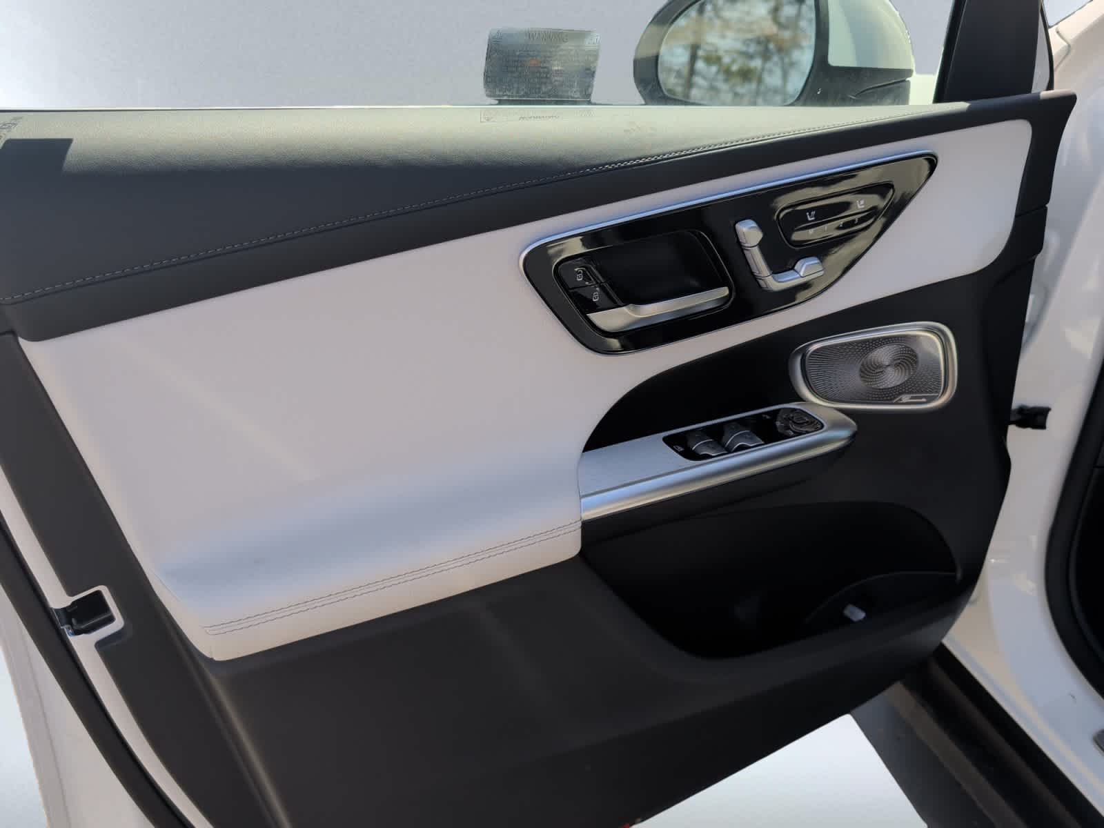 new 2026 Mercedes-Benz GLC 300 car