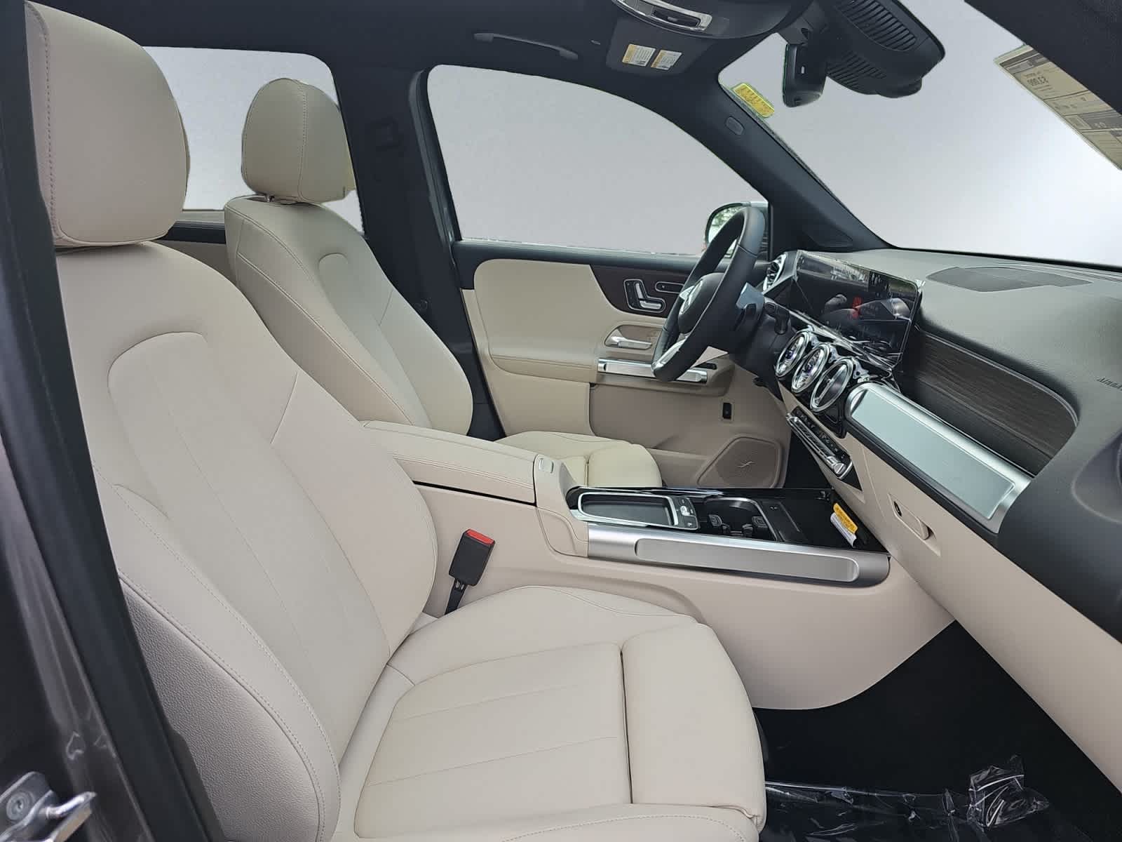 new 2026 Mercedes-Benz GLB 250 car
