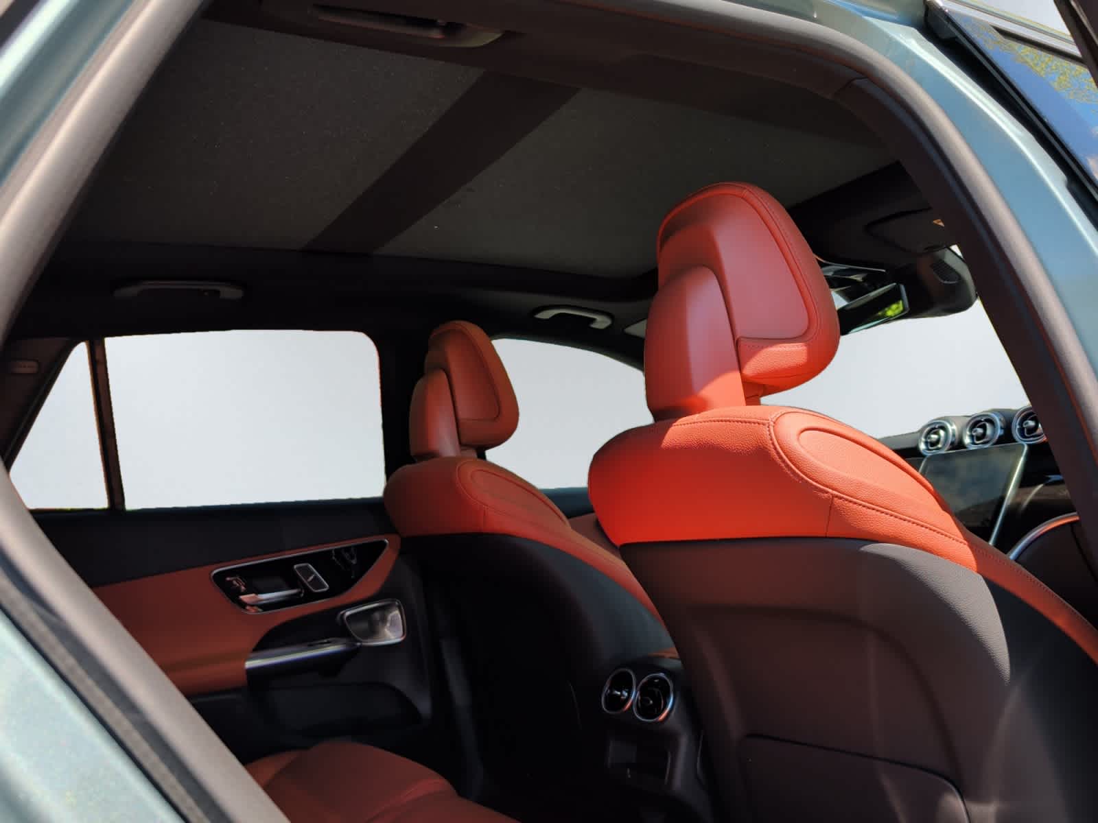 new 2026 Mercedes-Benz GLC 300 car
