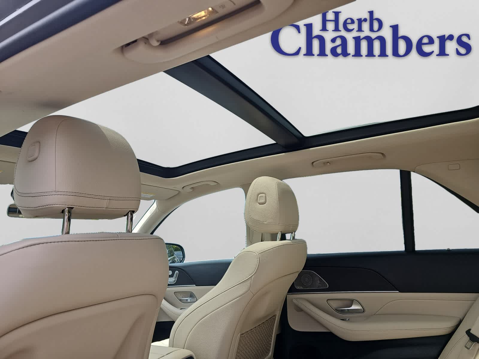 used 2022 Mercedes-Benz GLE 350 car, priced at $37,998