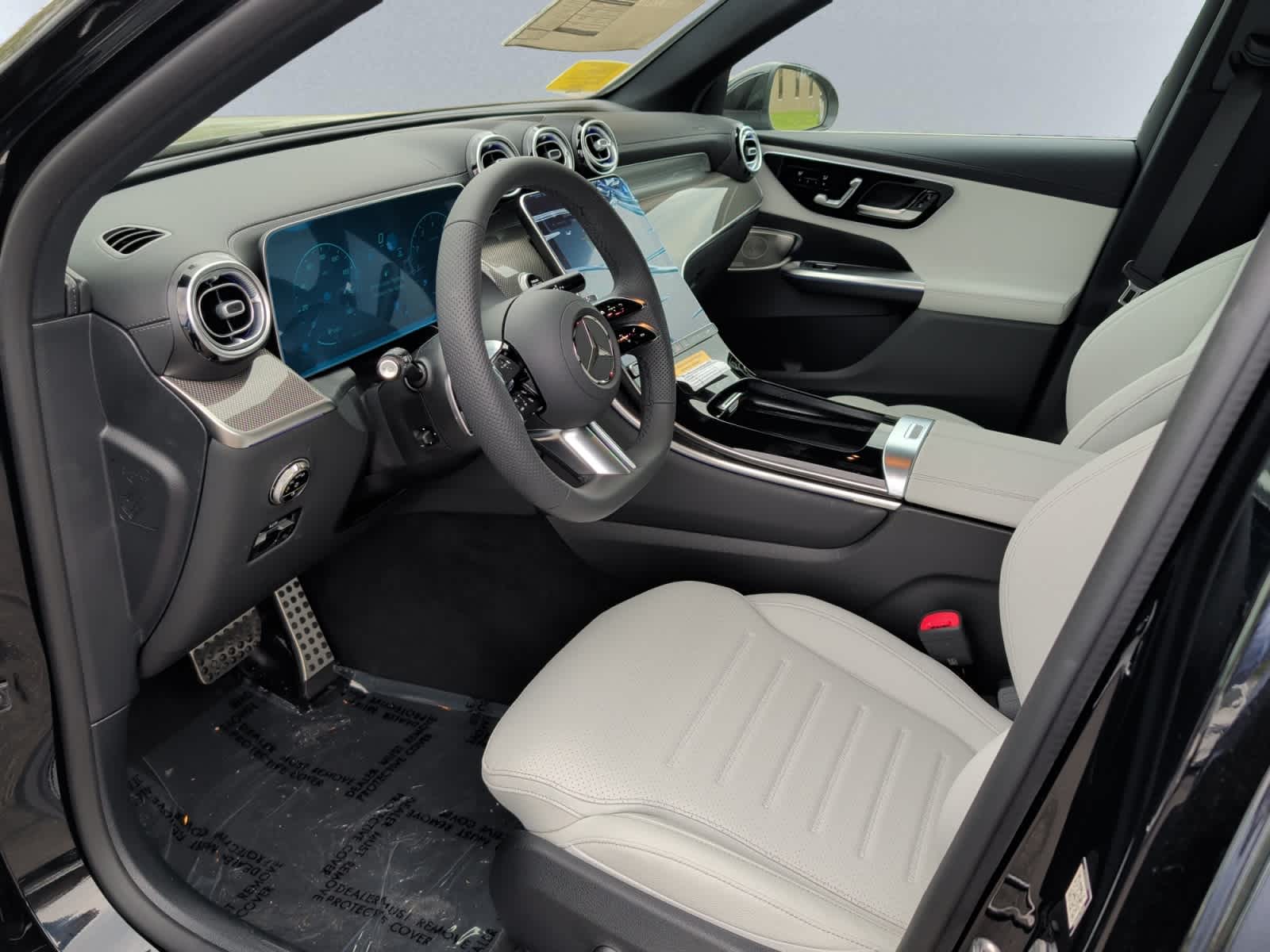 new 2026 Mercedes-Benz GLC 300 car