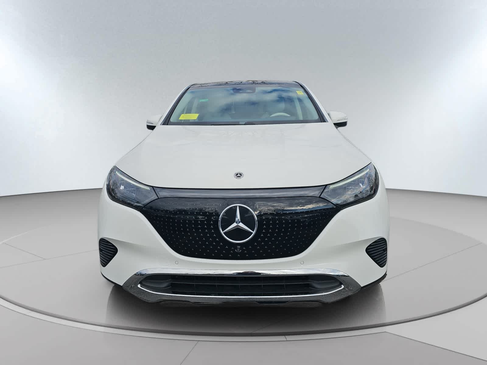 new 2026 Mercedes-Benz EQE 320 SUV car