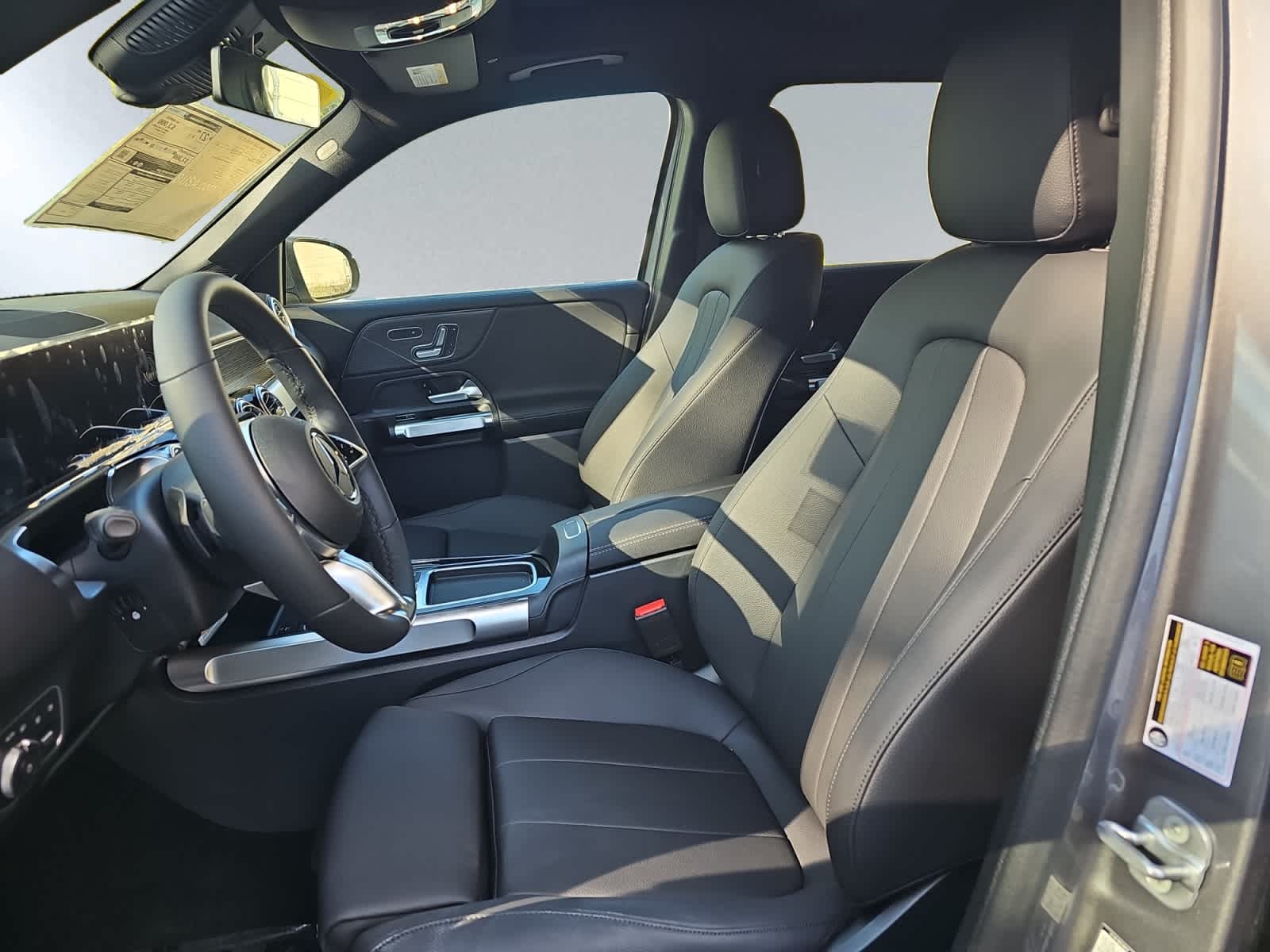 new 2026 Mercedes-Benz GLB 250 car