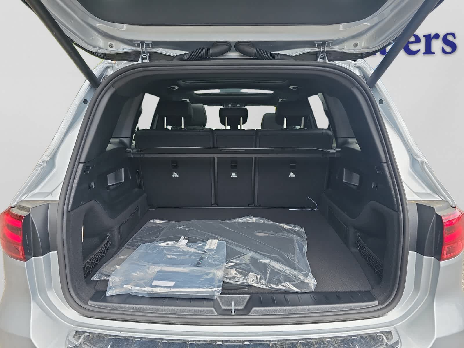 new 2026 Mercedes-Benz GLB 250 car