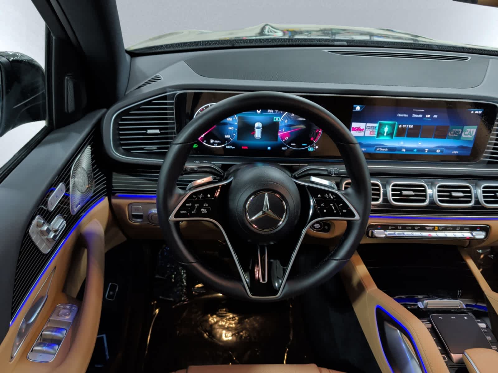 used 2025 Mercedes-Benz GLE 350 car, priced at $69,988