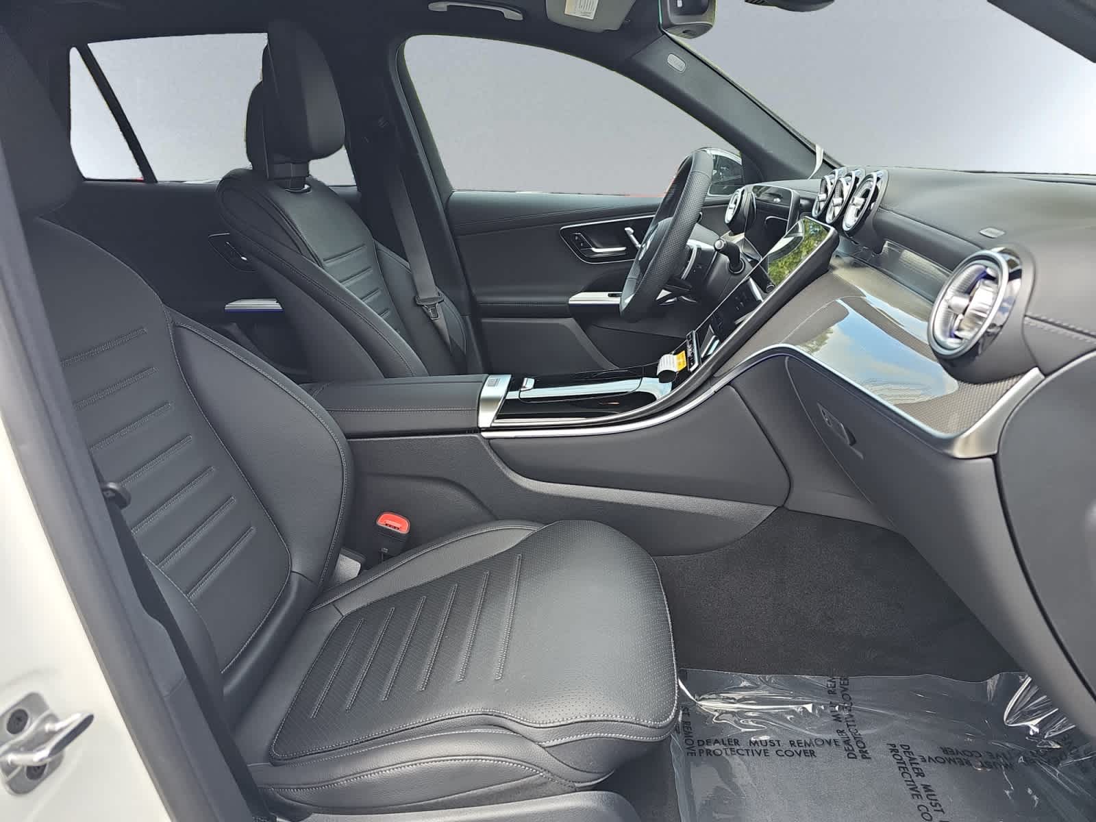 new 2026 Mercedes-Benz GLC 300 car