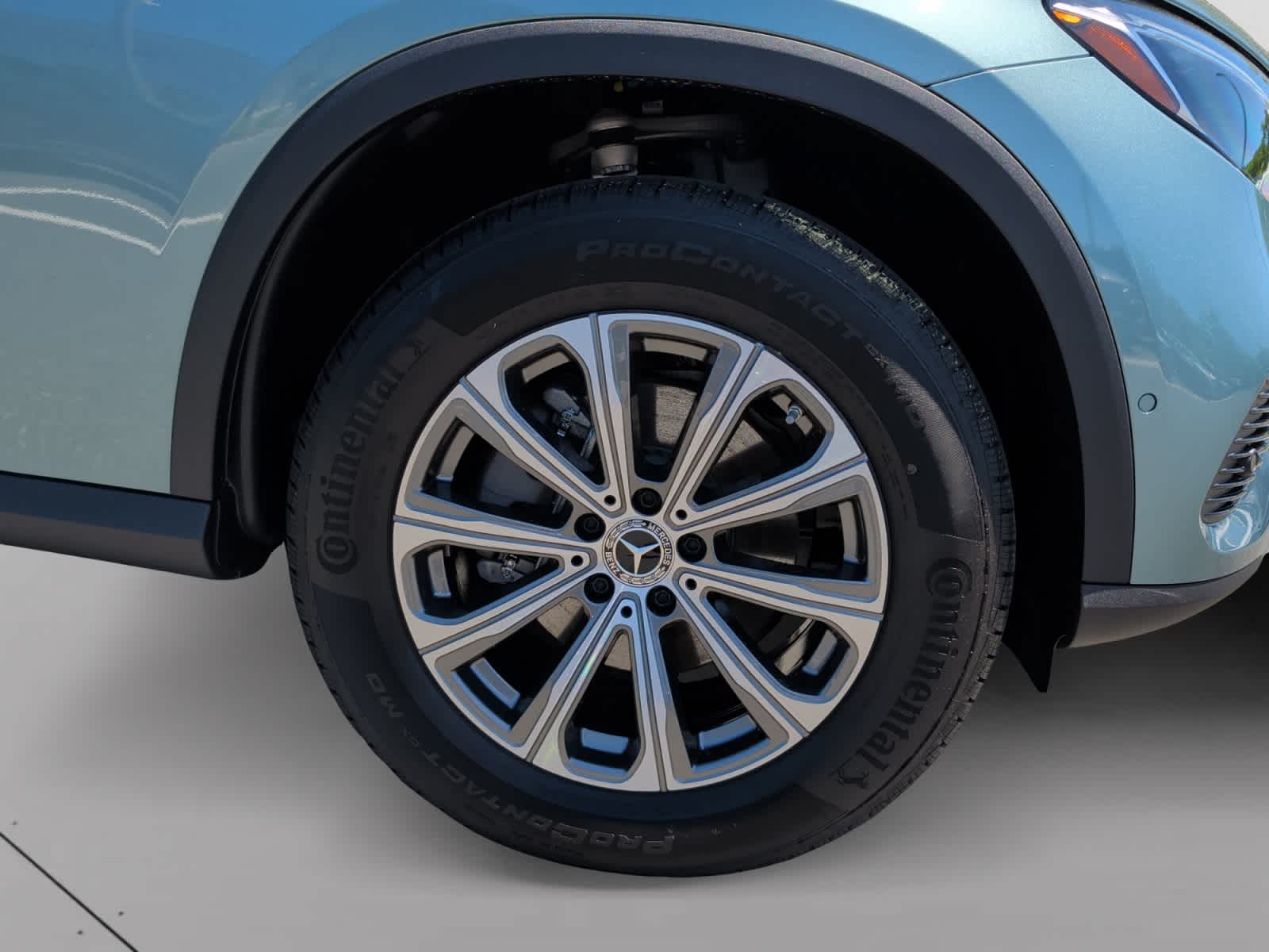 used 2026 Mercedes-Benz GLC 300 car, priced at $49,998