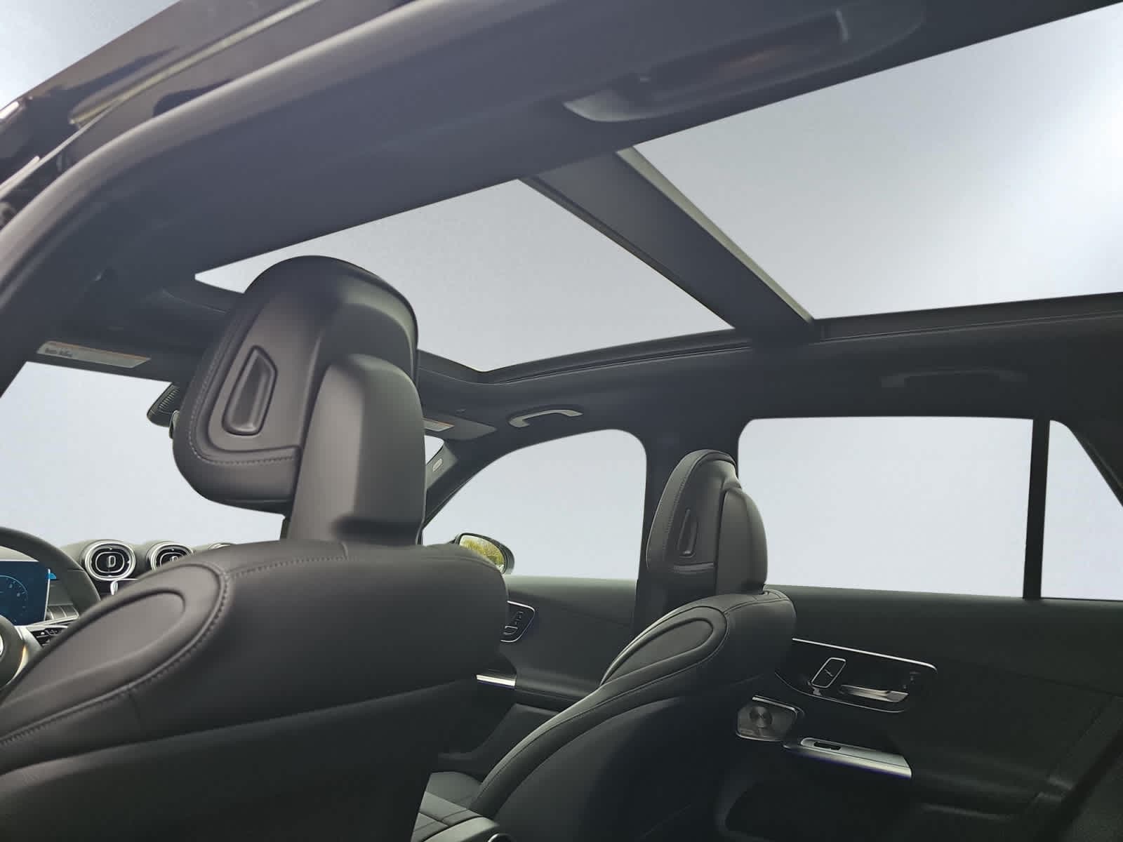new 2026 Mercedes-Benz GLC 300 car