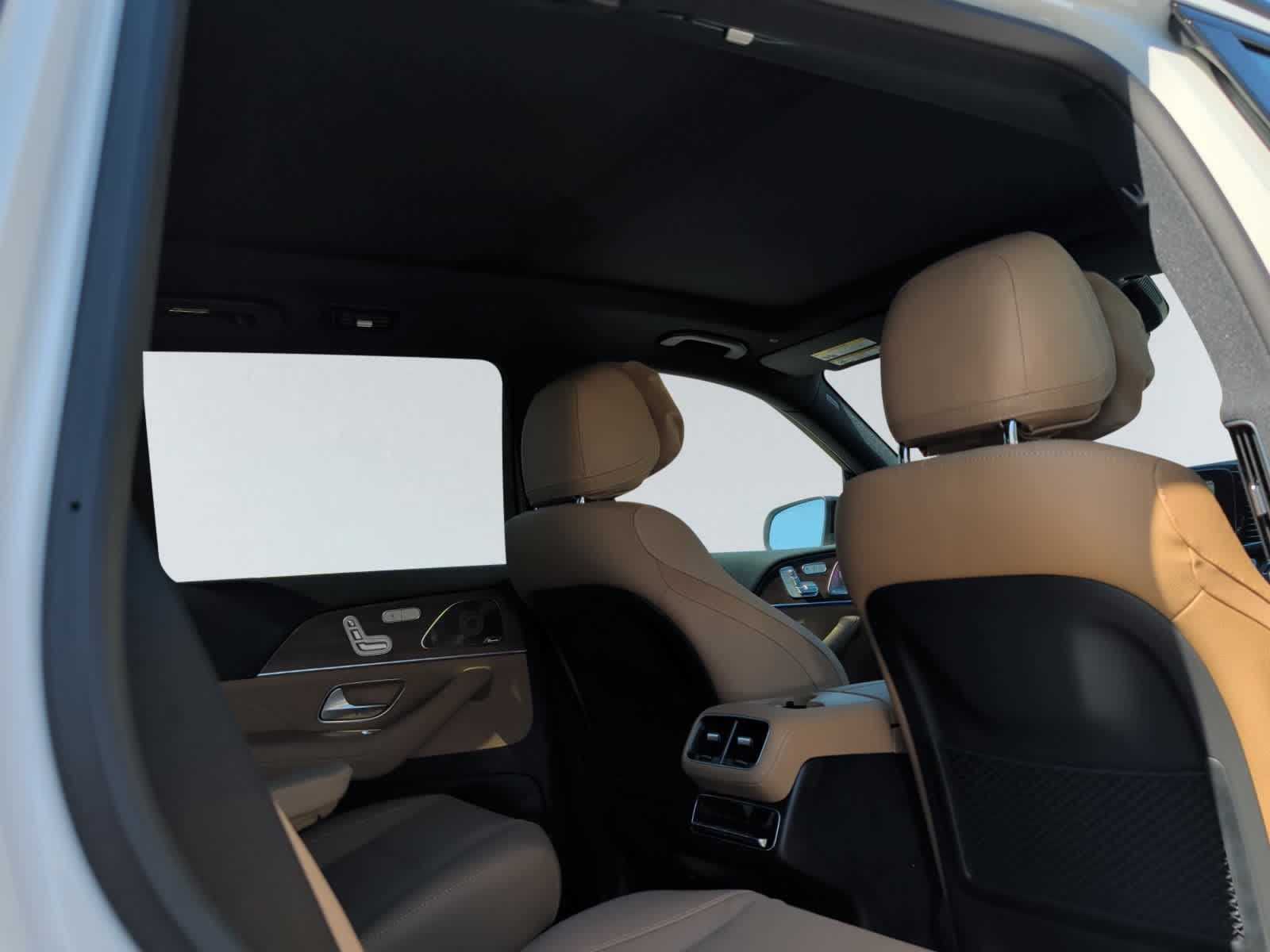 new 2026 Mercedes-Benz GLS 450 car