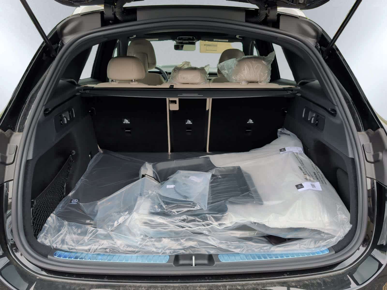 new 2026 Mercedes-Benz GLC 300 car