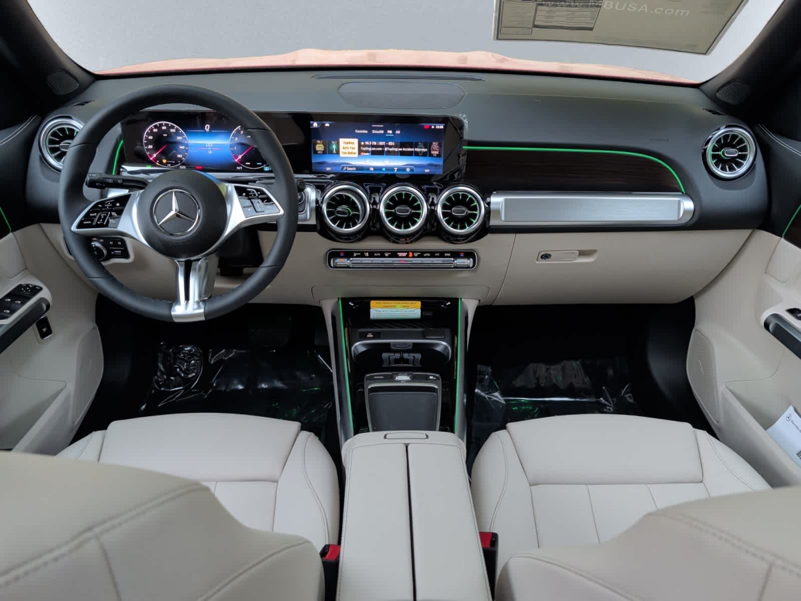 new 2026 Mercedes-Benz GLB 250 car