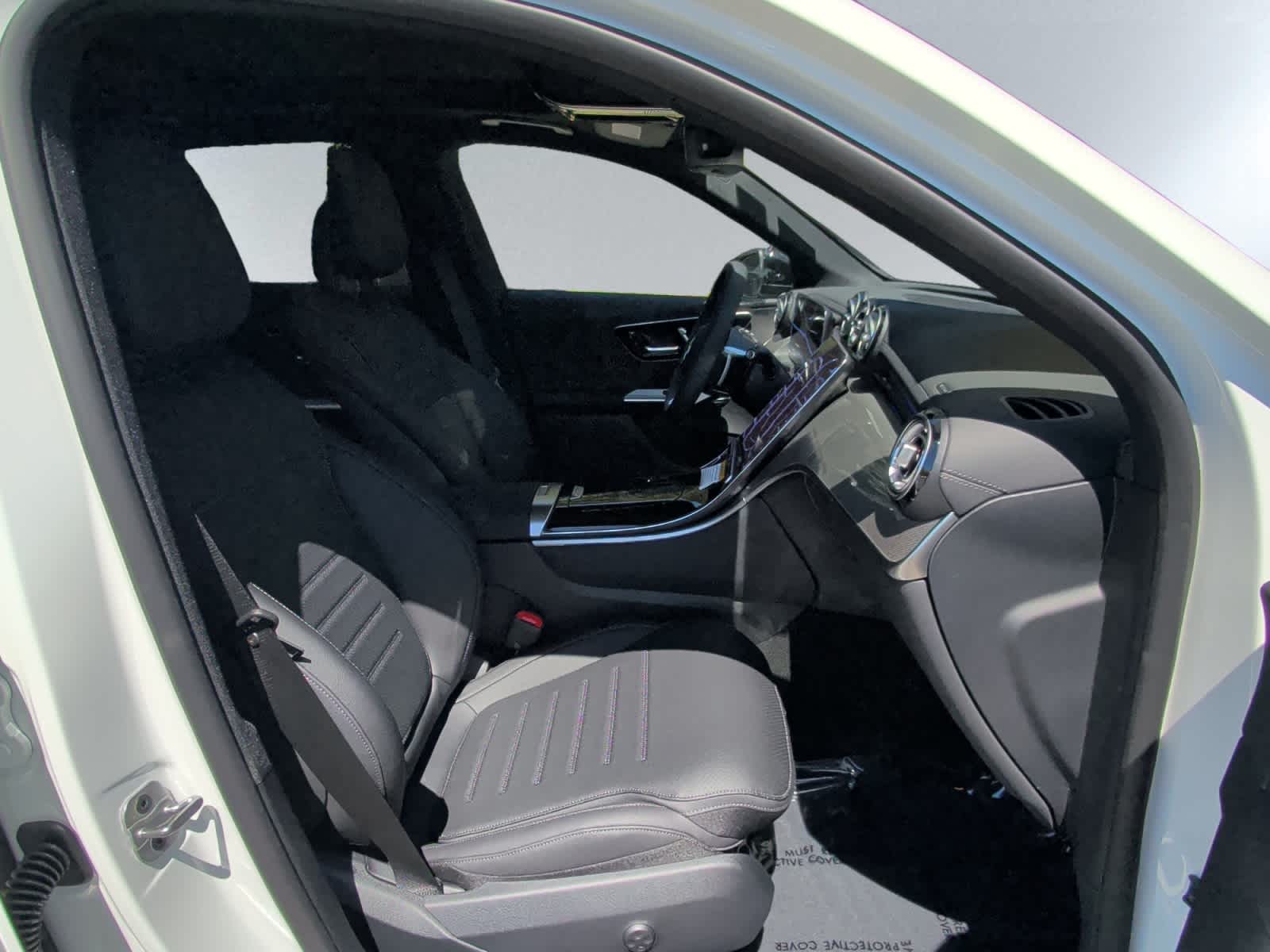 new 2026 Mercedes-Benz GLC 300 car