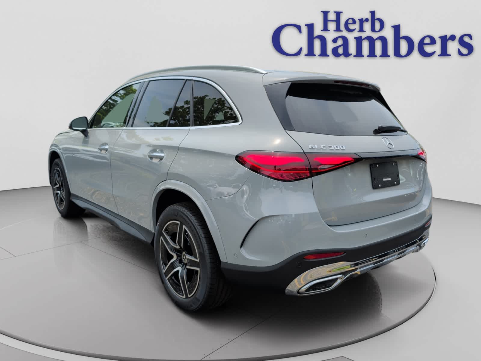 new 2026 Mercedes-Benz GLC 300 car