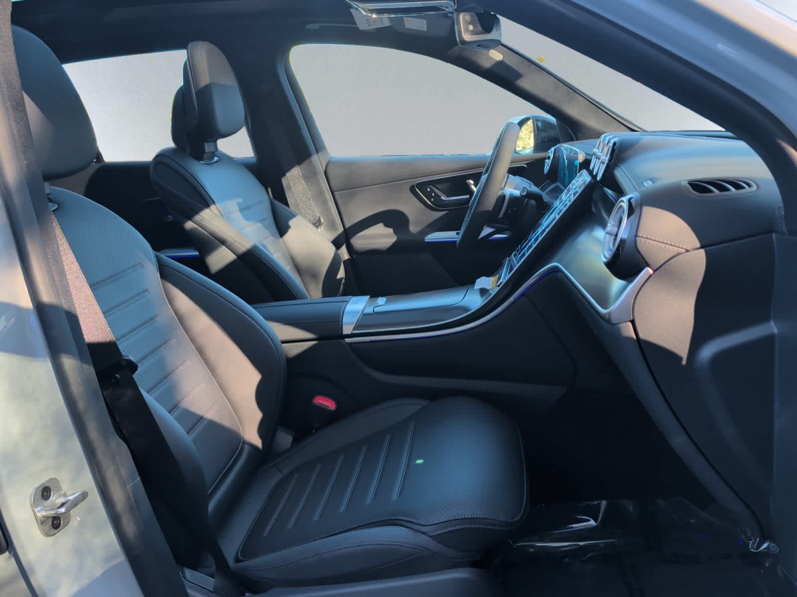 new 2026 Mercedes-Benz GLC 300 car