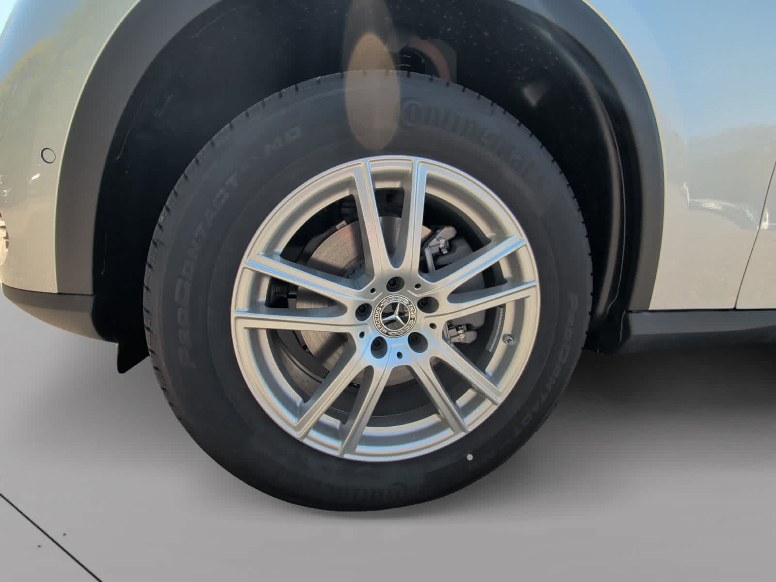 new 2026 Mercedes-Benz GLC 300 car