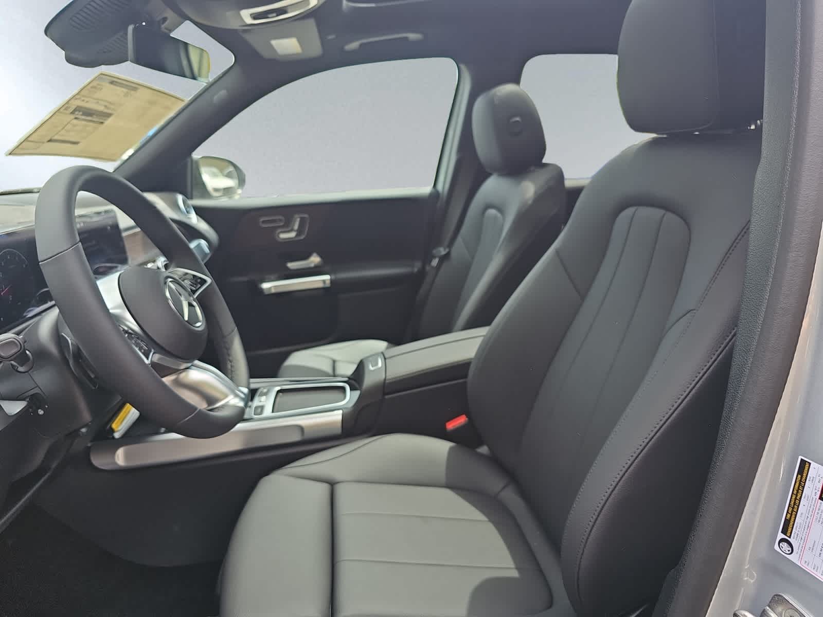 new 2026 Mercedes-Benz GLB 250 car