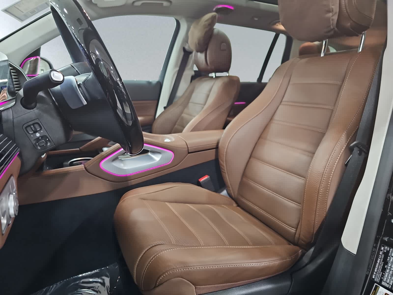 used 2025 Mercedes-Benz GLS 450 car, priced at $88,998