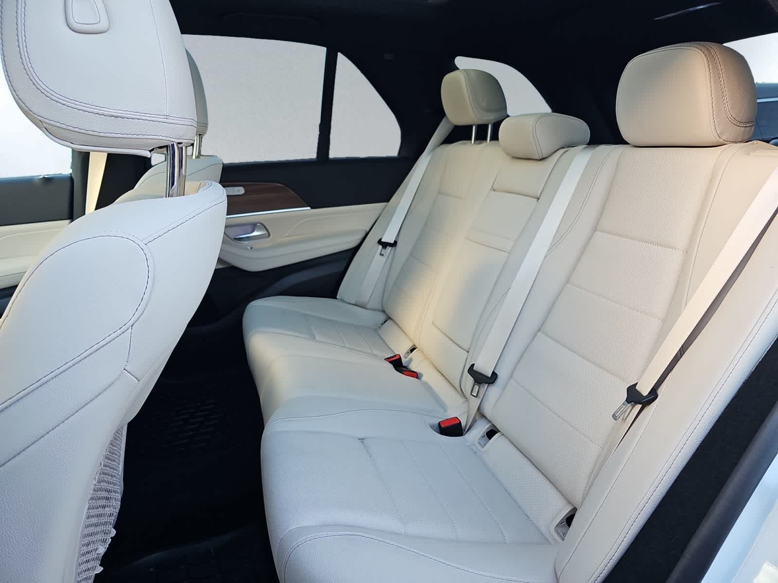 used 2025 Mercedes-Benz GLE 350 car, priced at $61,388