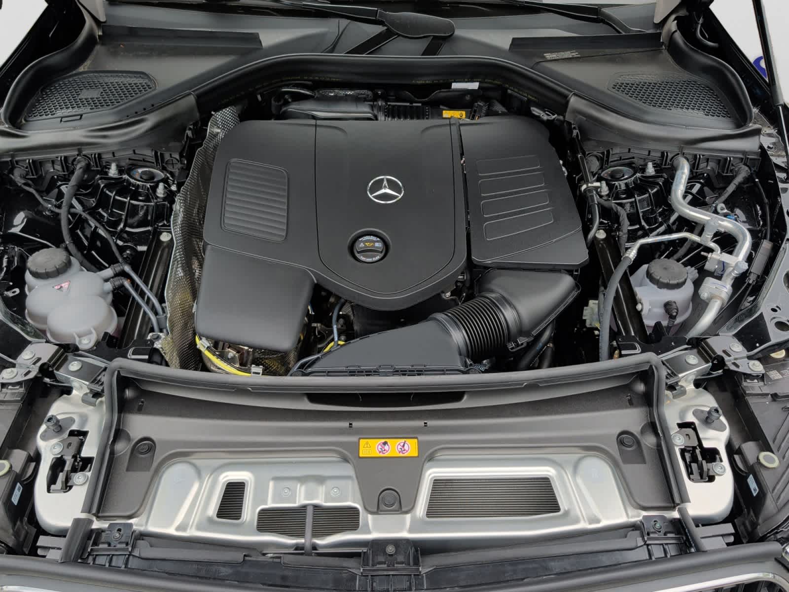 new 2026 Mercedes-Benz GLC 300 car