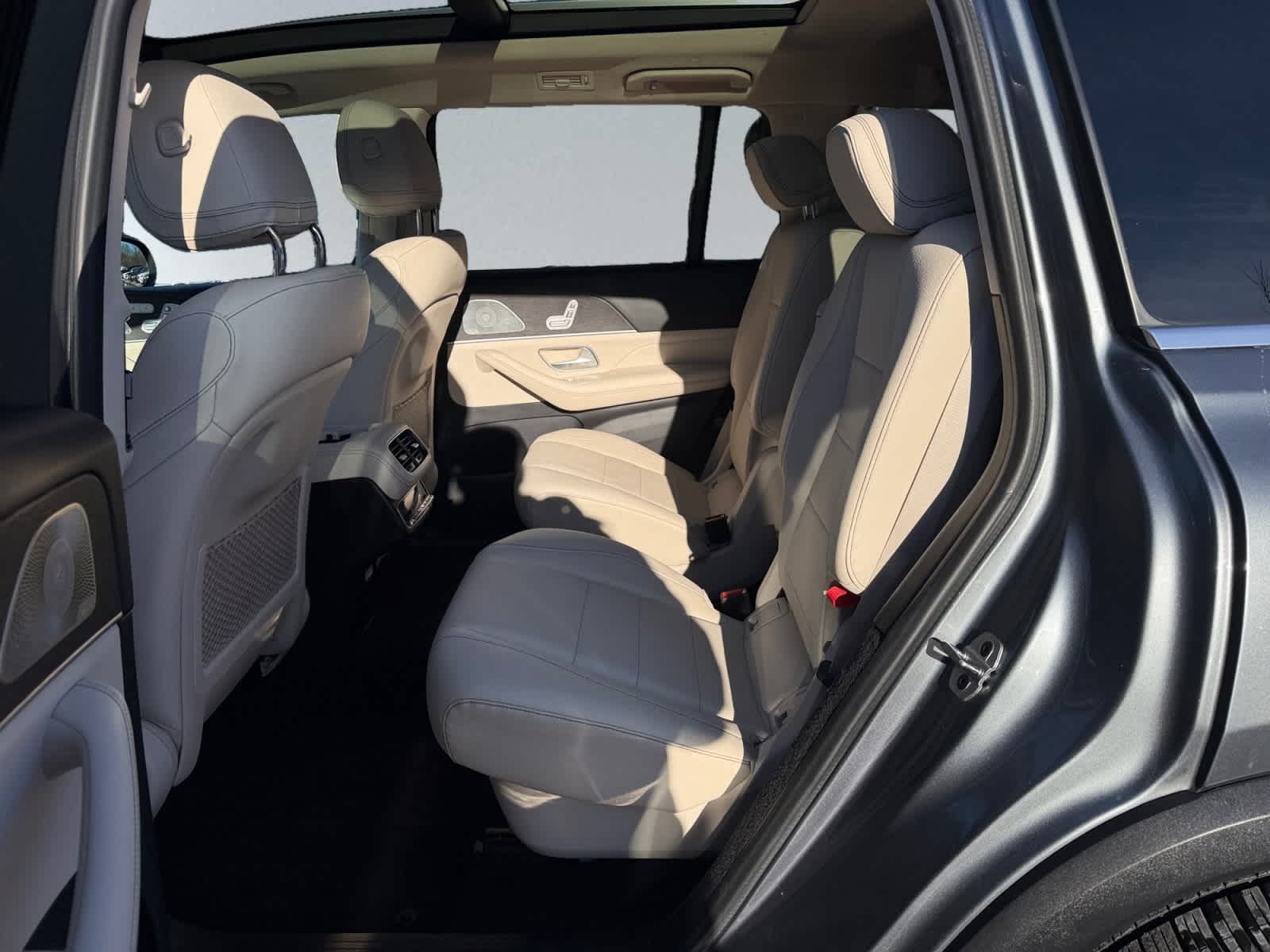 used 2022 Mercedes-Benz GLS 450 car, priced at $51,998