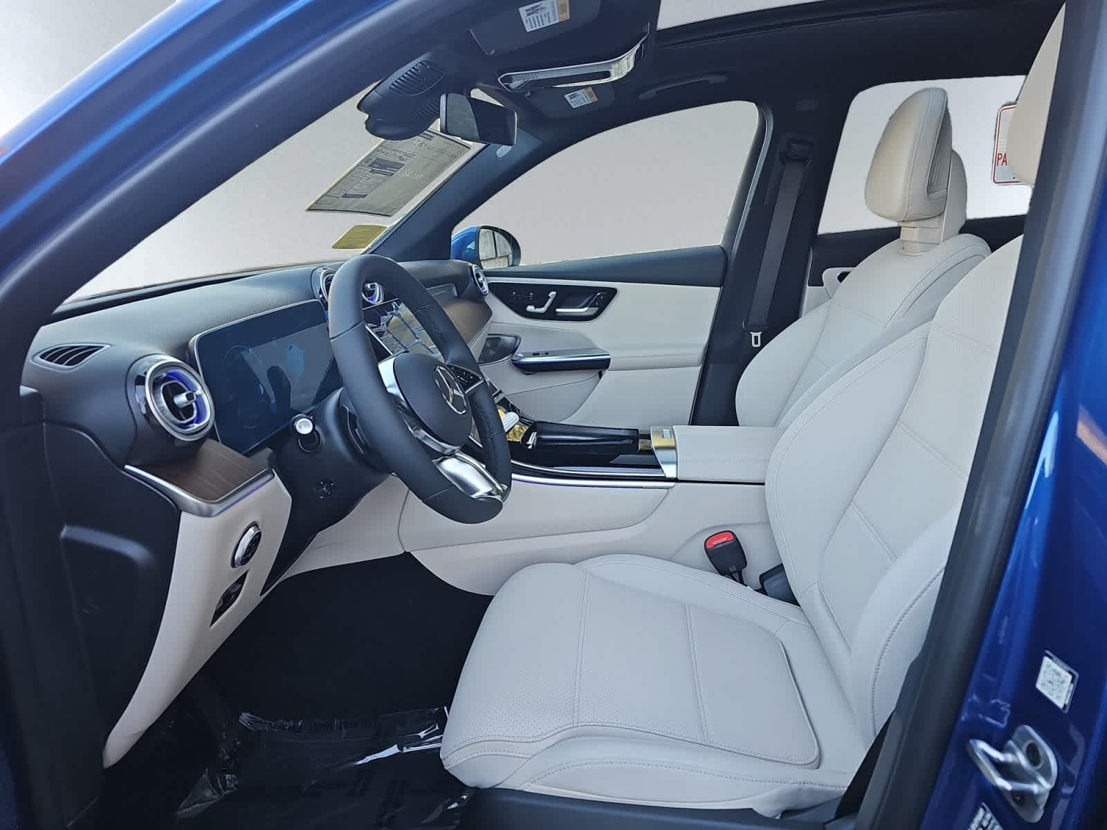 new 2026 Mercedes-Benz GLC 300 car
