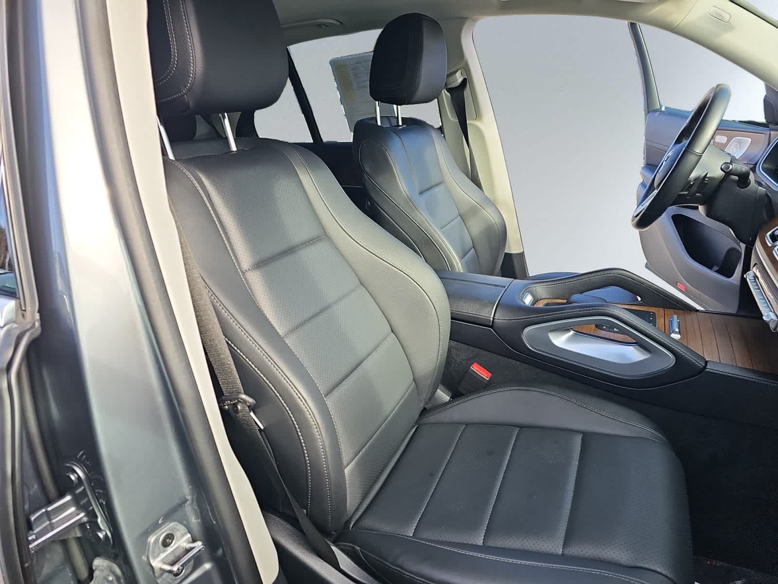 used 2022 Mercedes-Benz GLE 350 car, priced at $38,988