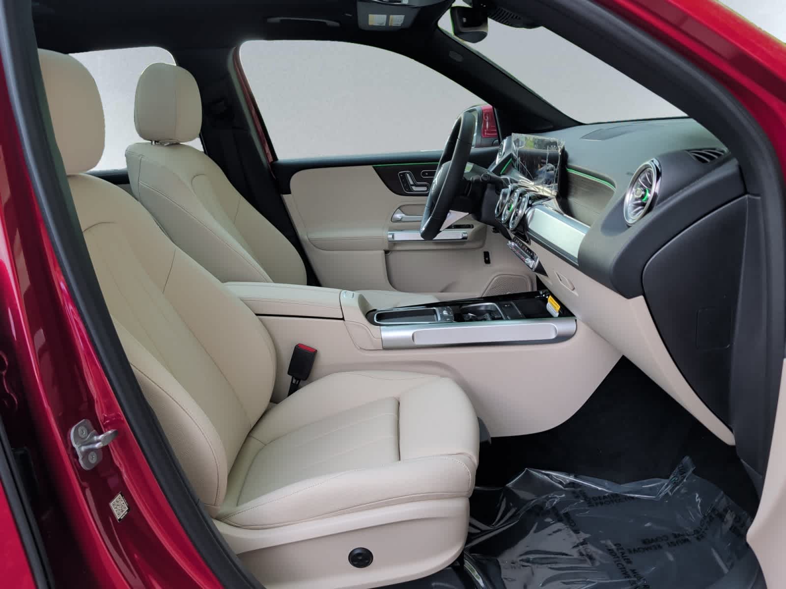 new 2026 Mercedes-Benz GLB 250 car