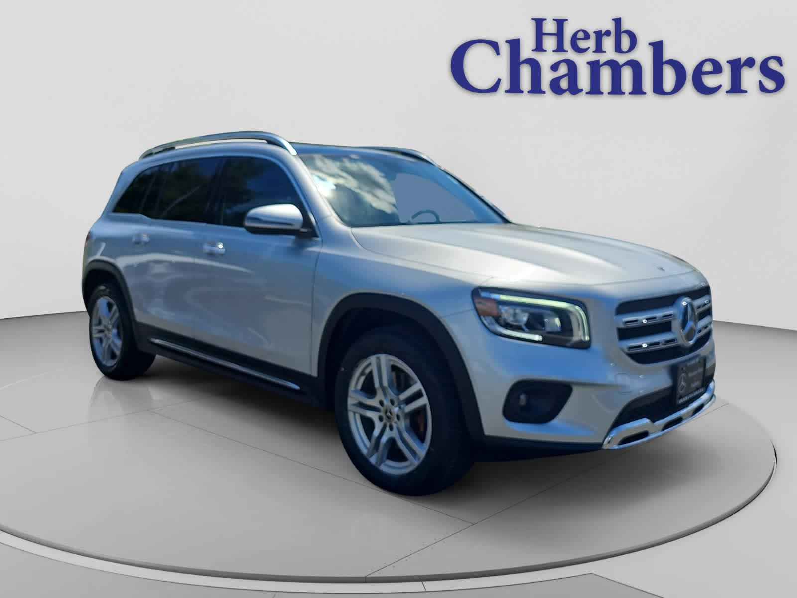 used 2021 Mercedes-Benz GLB 250 car, priced at $25,498