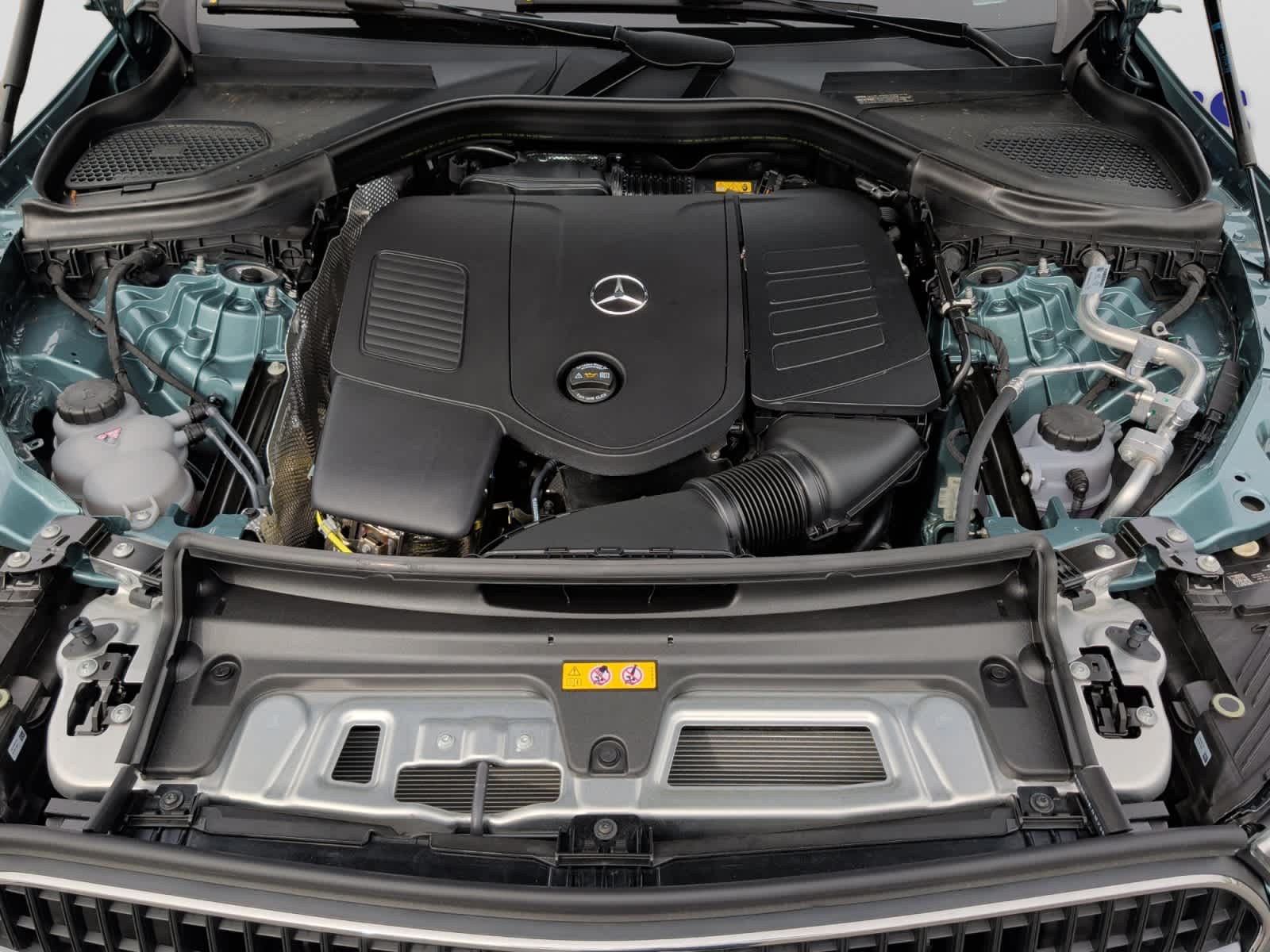 new 2026 Mercedes-Benz GLC 300 car