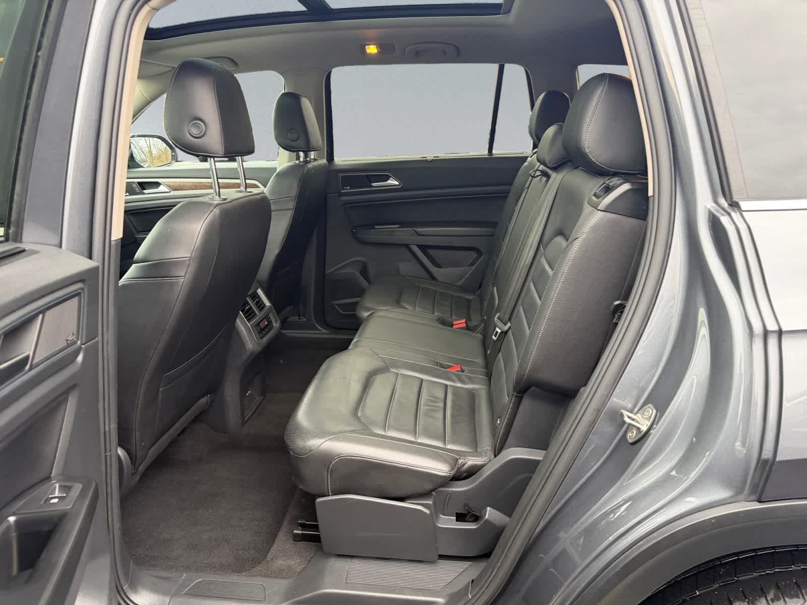 used 2018 Volkswagen Atlas car, priced at $15,488