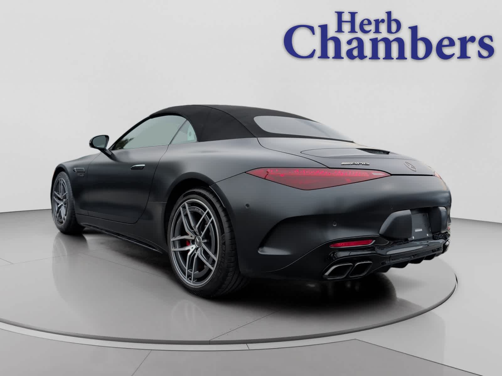 used 2025 Mercedes-Benz AMG SL 55 car, priced at $127,998