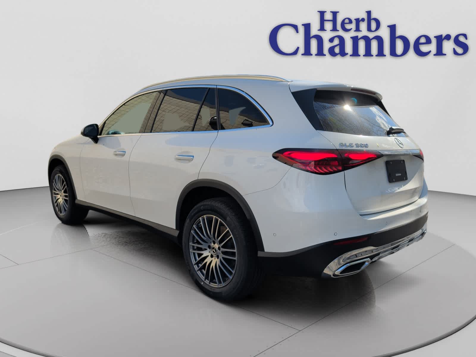new 2026 Mercedes-Benz GLC 300 car
