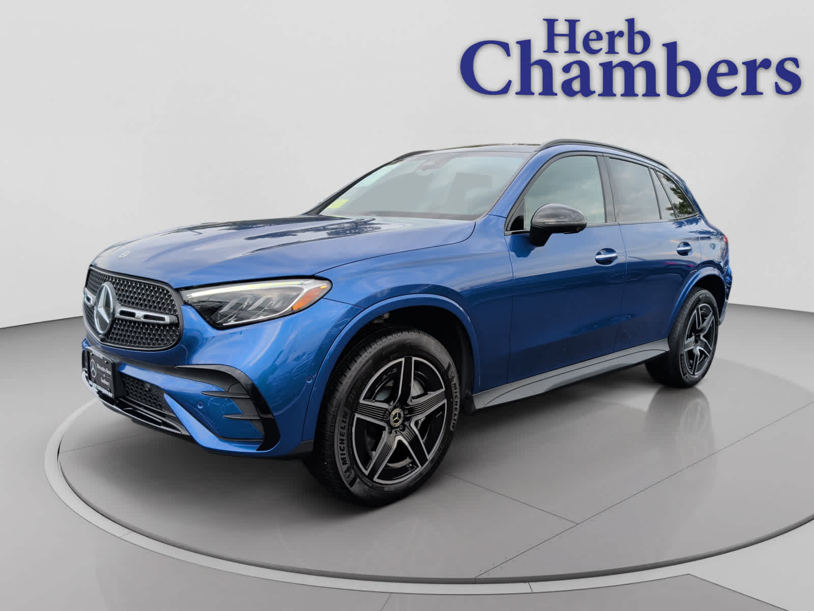 used 2023 Mercedes-Benz GLC 300 car, priced at $39,998