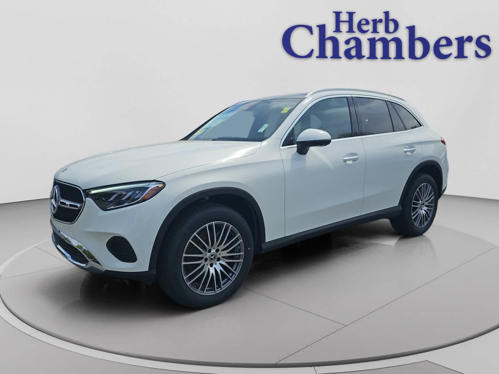 new 2026 Mercedes-Benz GLC 300 car
