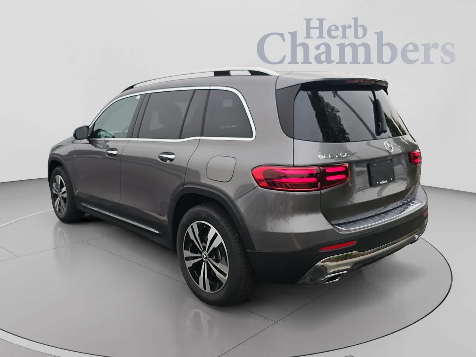 New 2026 Mercedes-Benz GLB 250 4MATIC SUV