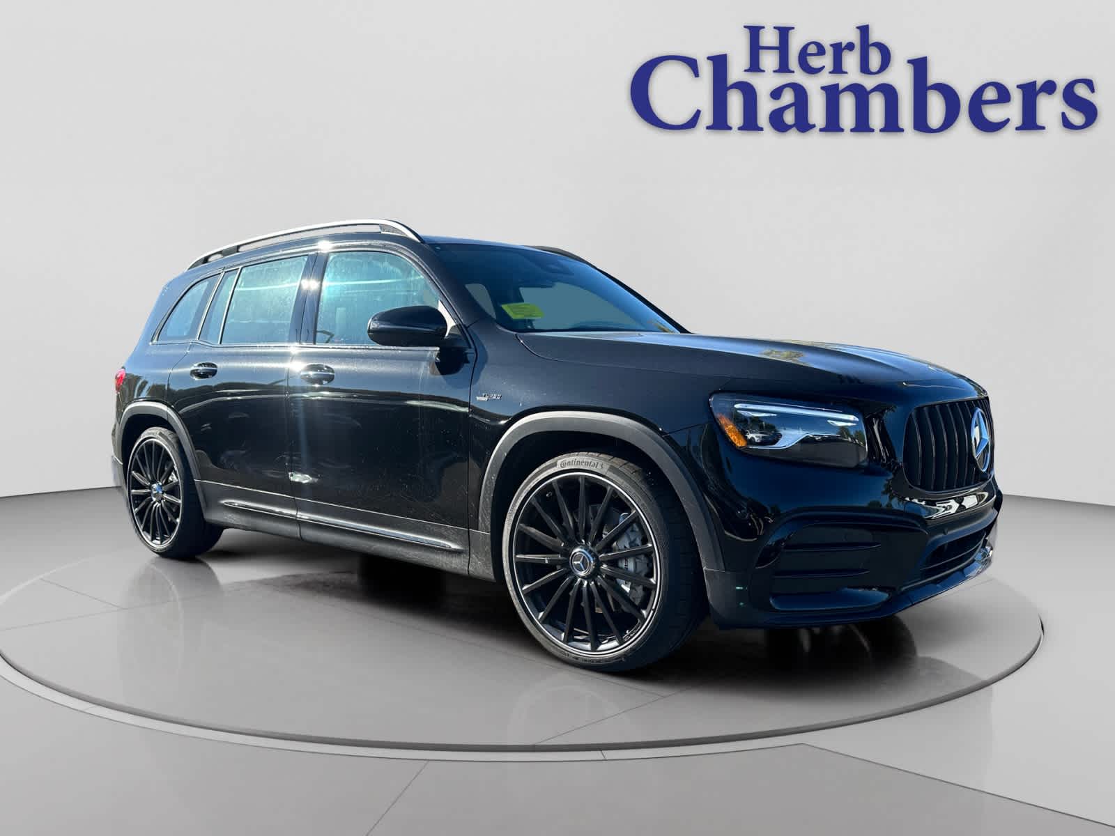 2025 Mercedes-Benz GLB GLB35 AMG's photo