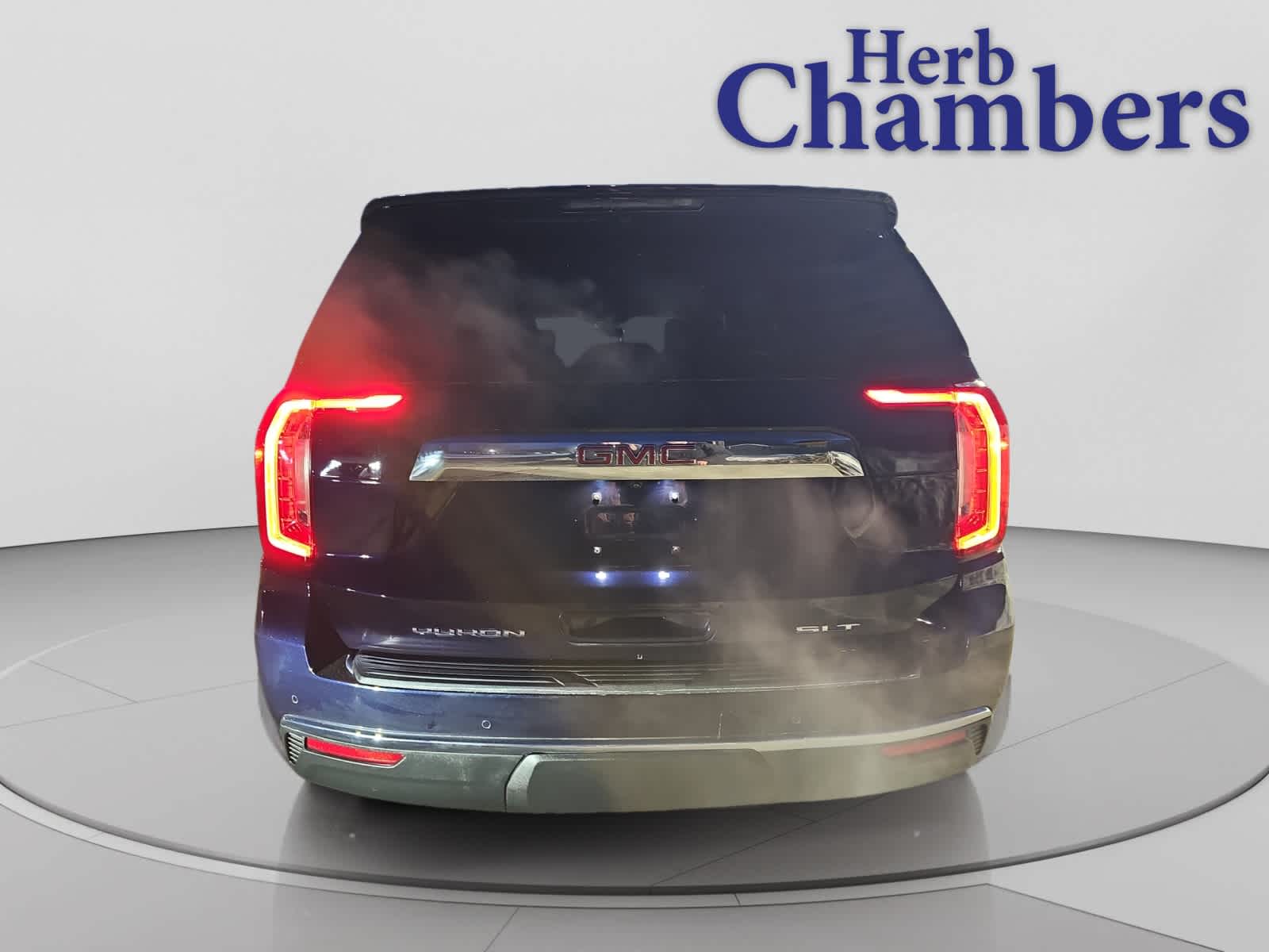 used 2021 GMC Yukon car, priced at $38,888