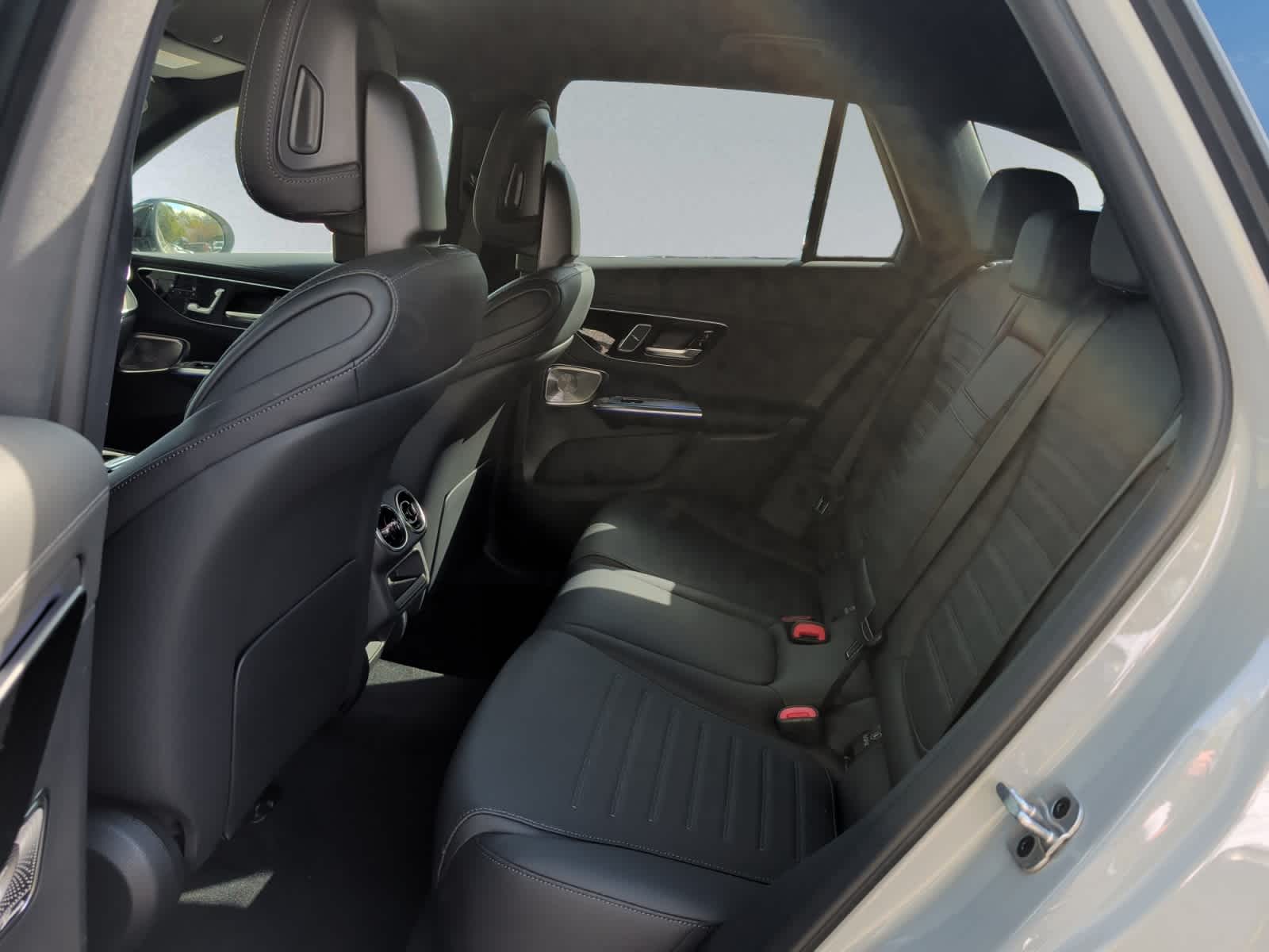 new 2026 Mercedes-Benz GLC 300 car