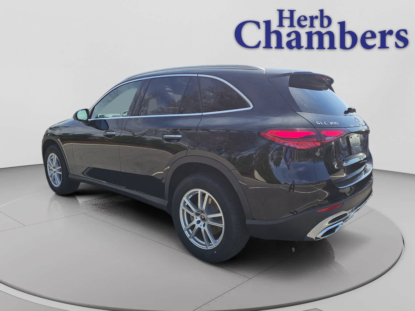 new 2026 Mercedes-Benz GLC 300 car