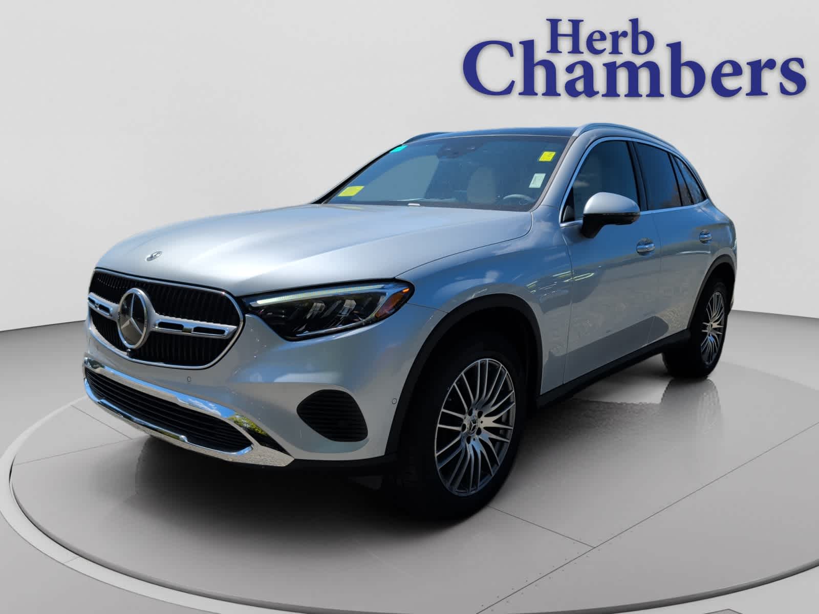 new 2026 Mercedes-Benz GLC 300 car
